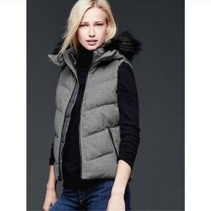 GAP Charcoal Vest with Black Faux Fur Hood